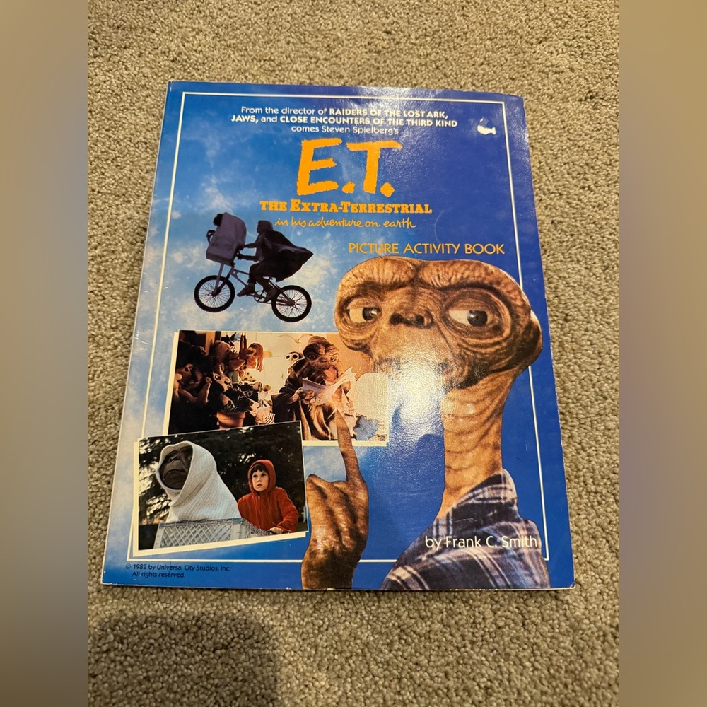 E.T. The Extra-Terrestrial Picture Activity Book